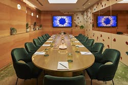 Hilton_London_Bankside_Agora_Meeting_Room_Credit_Hilton_Hotels Hilton_London_Bankside_Agora_Meeting_Room_Credit_Hilton_Hotels