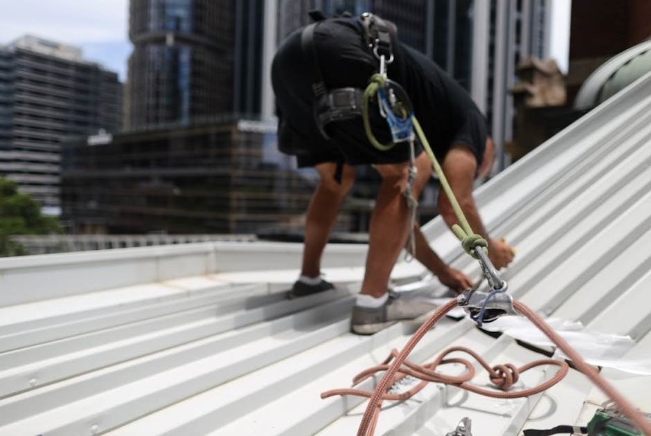 Roof Safety Tips for Facilities Managers