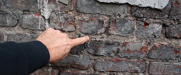 1651072349540 B 1013 Facadefailures1