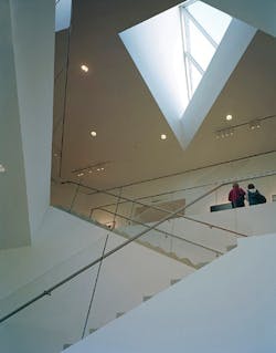 B_0308_Newsworthy9 B_0308_Newsworthy9