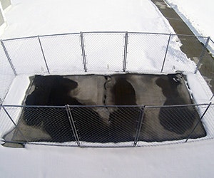 1652187520702 B 0116 News Fence