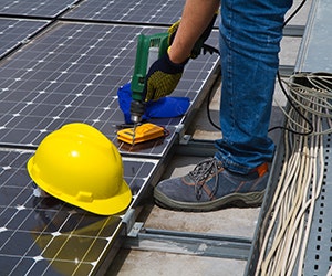 1652188246146 B 0315 Newsfeed Solarpanel