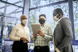 1652201096471 Jc Peopleinsidebuilding 1000 1652201096471 Jc Peopleinsidebuilding 1000