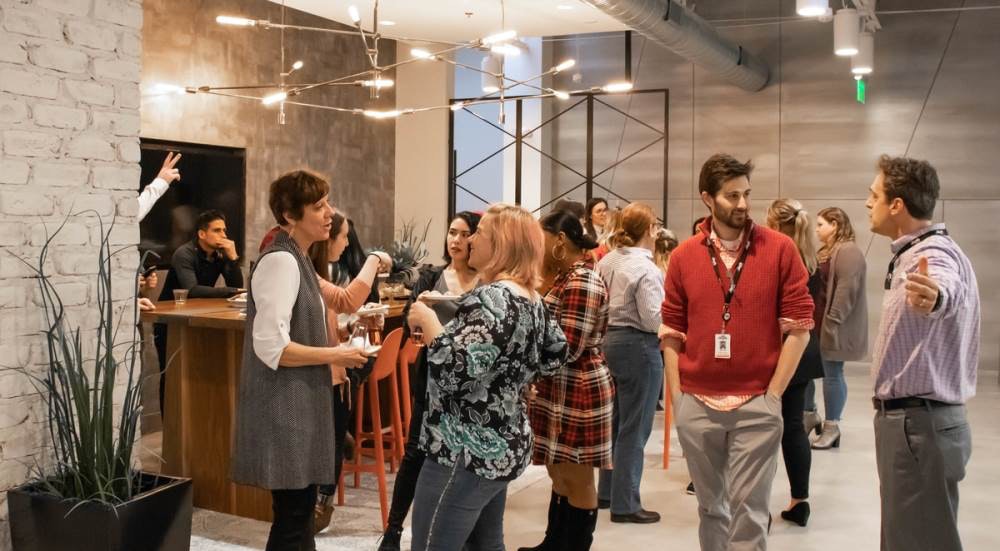 1652285369109 Blooms Bubbly1 1200