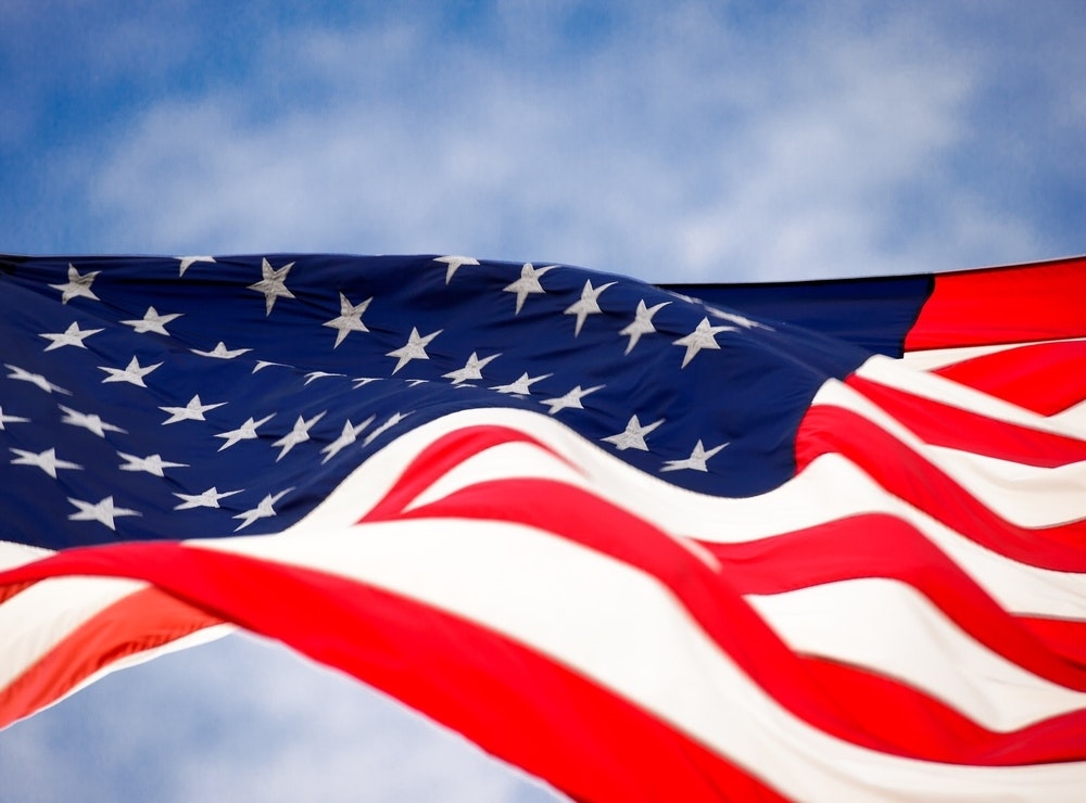 1652286512611 Flagbluered