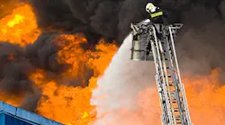 B_1014_Newsfeed_Fire