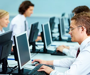 1652288585903 B 1015 News Laptops