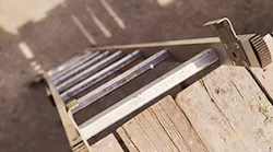 ladder-shutterstock_298114253_1