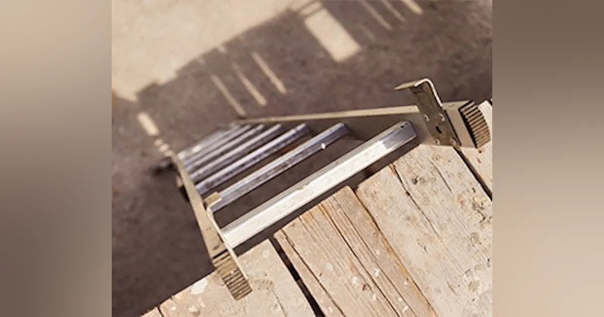 Prevent Ladder Deaths and Injuries With Training | Buildings
