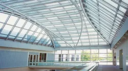B_1215_Buzz_hall2
