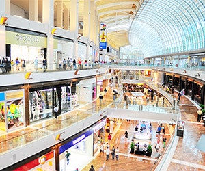 Bargain Retail Outlets Dominate Expansion Buildings   1652312857072 Shutterstock 131793338 