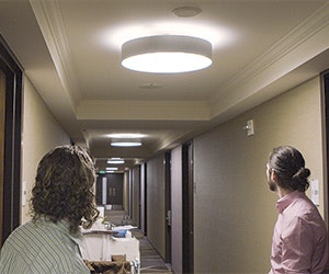 1652313047379 Hiltonguestroomhallwaylighting