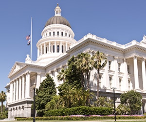 1652314007366 B 0415 Newsfeed Gov2