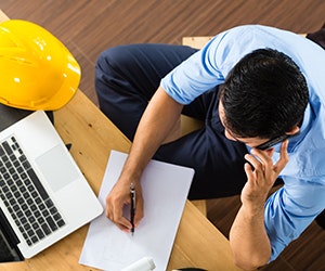 1652314839799 B 0614 Hardhat Computer