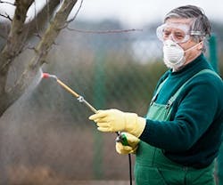 1652315676089 B 0913 Newsfeed Spray 1652315676089 B 0913 Newsfeed Spray