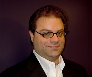 1652317637121 B 2012 Danieltack 300x250