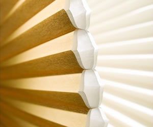 1652319739066 B 0411 Gf Hunterdouglas