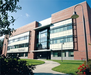 1652320829564 B 0910 Higher Ed1