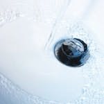 B_0908_WaterEfficiency_tn B_0908_WaterEfficiency_tn