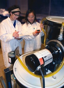 B_0908_WhosWho3e B_0908_WhosWho3e