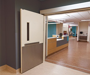 B_0716_Products_Adams-Rite-(crop-to-focus-on-door)