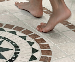 B_0913_ProductsServices58