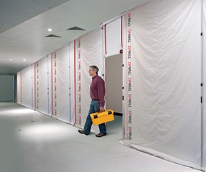 B_0415_Products_ZipWall