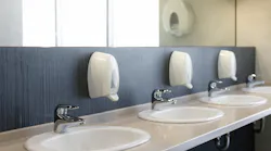 CintasRestrooms_hero_1000
