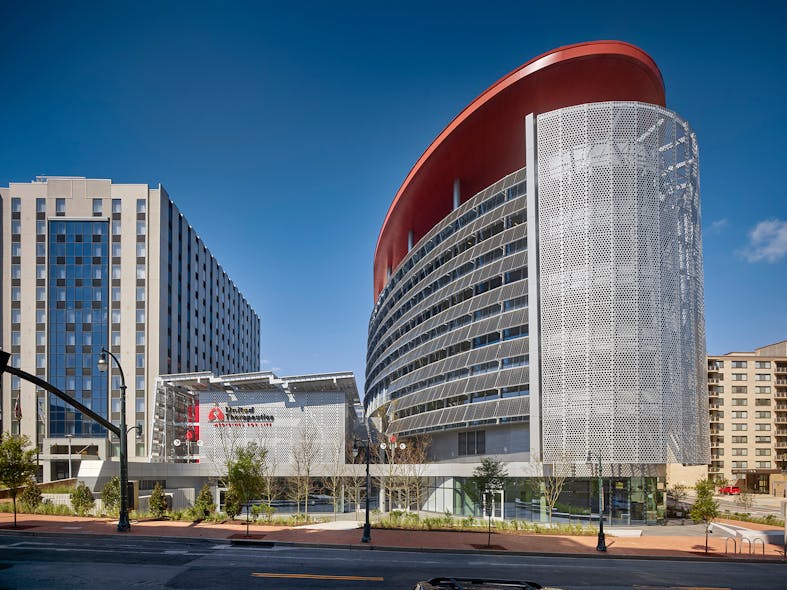 As United Therapeutics is a biotechnology company specializing in lung disease, sustainability complements its mission. Unisphere is outfitted with 3,000 solar panels, a thermal labyrinth and natural ventilation.