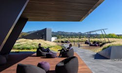 Each of the building’s distinct bars cascade to the south and feature inhabitable, interlacing green roof terraces that overlook the wetland. These terraces allow for outdoor workspaces and connection to nature even at the upper levels of the building. Each of the building’s distinct bars cascade to the south and feature inhabitable, interlacing green roof terraces that overlook the wetland. These terraces allow for outdoor workspaces and connection to nature even at the upper levels of the building.