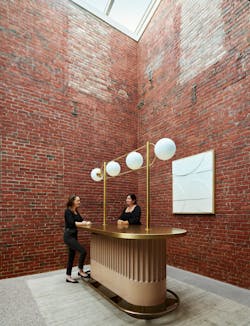 Collaboration spaces were designed for a range of group sizes and workstyles, from high standing counters to cozy banquettes to drop-in benches, offering a visual and haptic environment that elevates and honors the spirit of the workplace. Collaboration spaces were designed for a range of group sizes and workstyles, from high standing counters to cozy banquettes to drop-in benches, offering a visual and haptic environment that elevates and honors the spirit of the workplace.