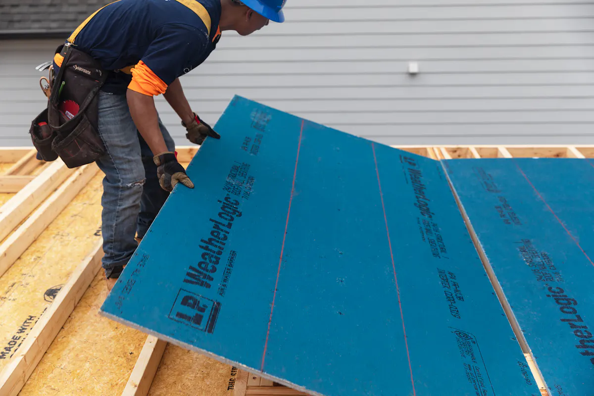 LP WeatherLogic Seam and Flashing Sealant | Buildings