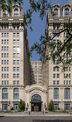 Located in Chicago&rsquo;s Lincoln Park neighborhood, The Belden-Stratford is listed on the National Register of Historic Places and is known for its iconic Beaux-Arts architecture.