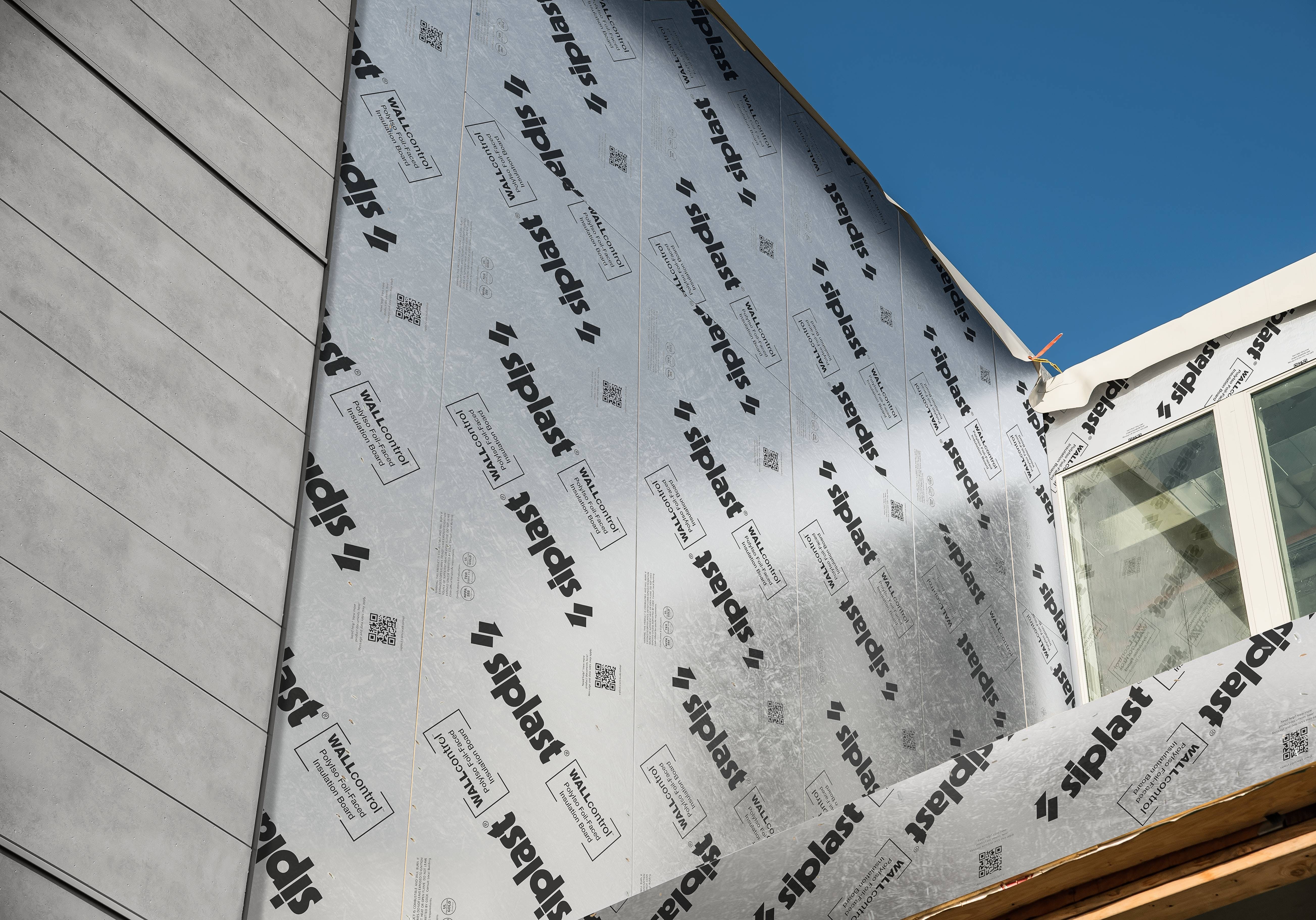 These High R-Value Insulation Boards Combine Class A Foam Core And ...