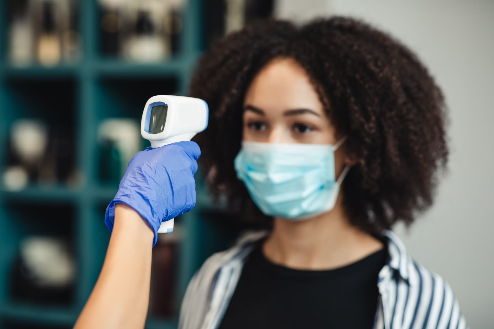 65a69c7664a9e3001eef2fdc Temperature Screening