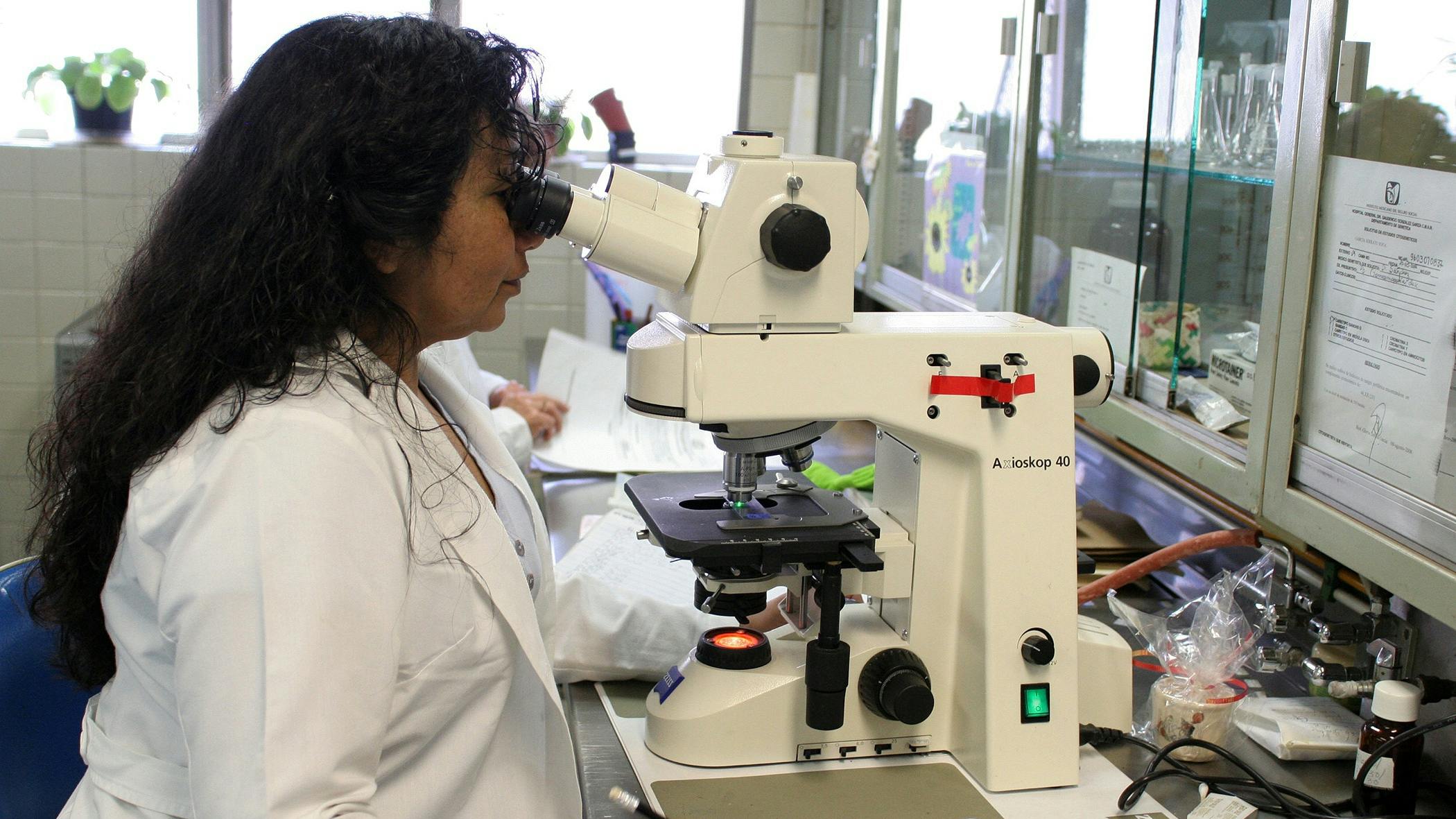 Science lab design requires careful consideration to facilitate discovery and enhance user&rsquo;s safety, efficiency and comfort.