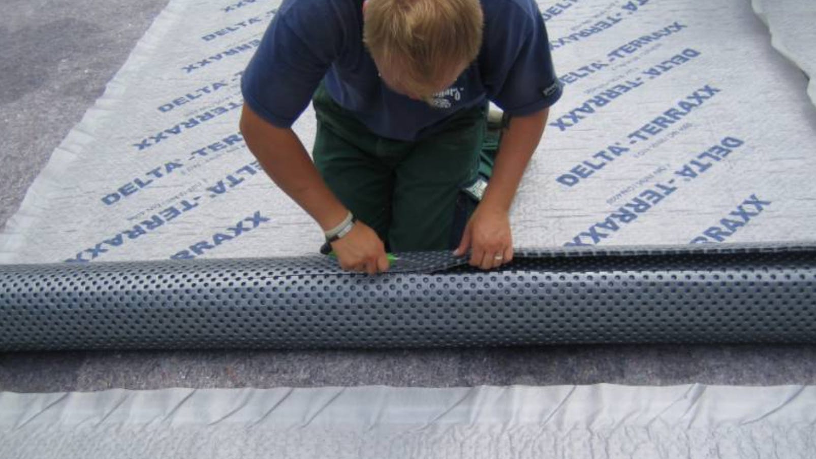 660d9cf29f733b001f74442a Dorken Systems Delta Terraxx Drainboard Systems