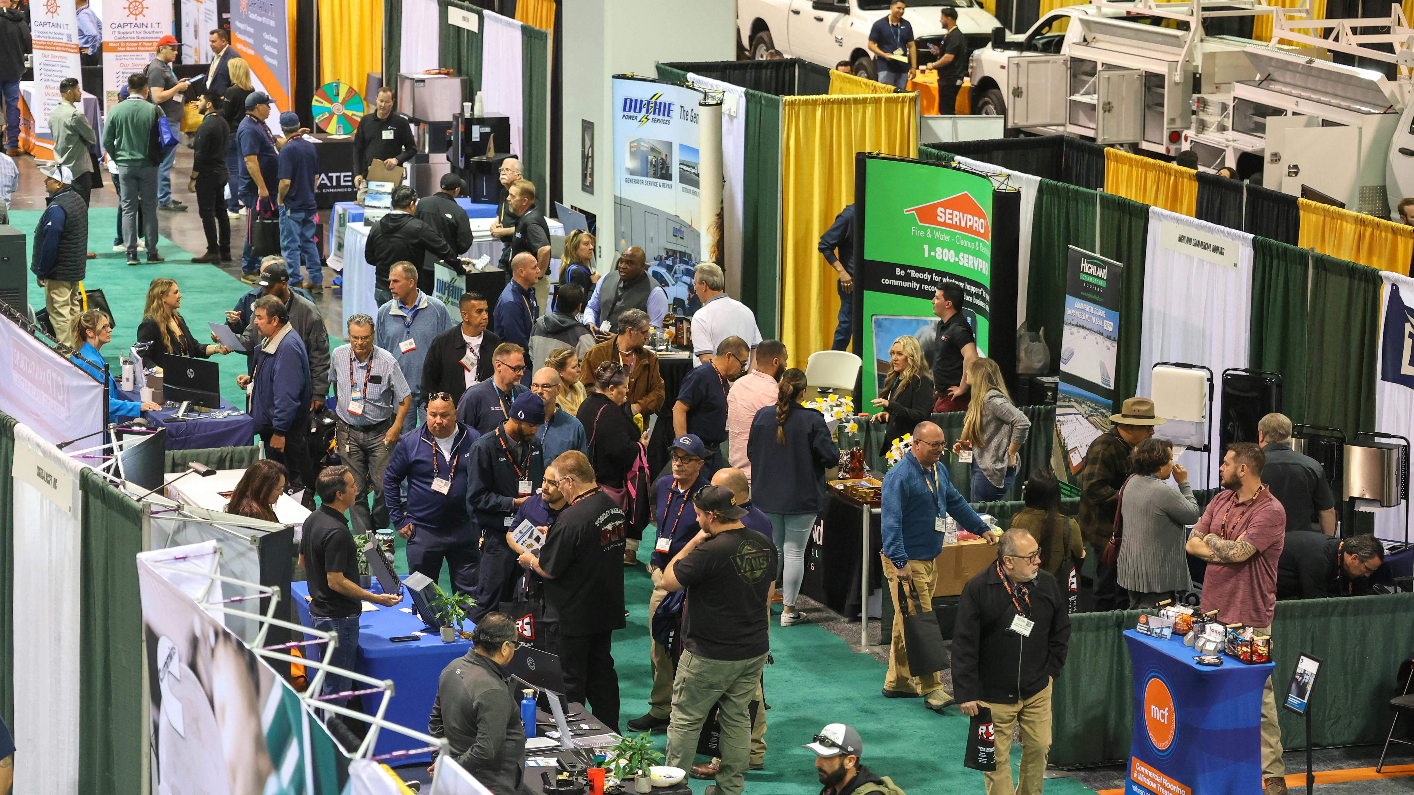 6633a3dd15d17c0008c35bca Fx Showfloor