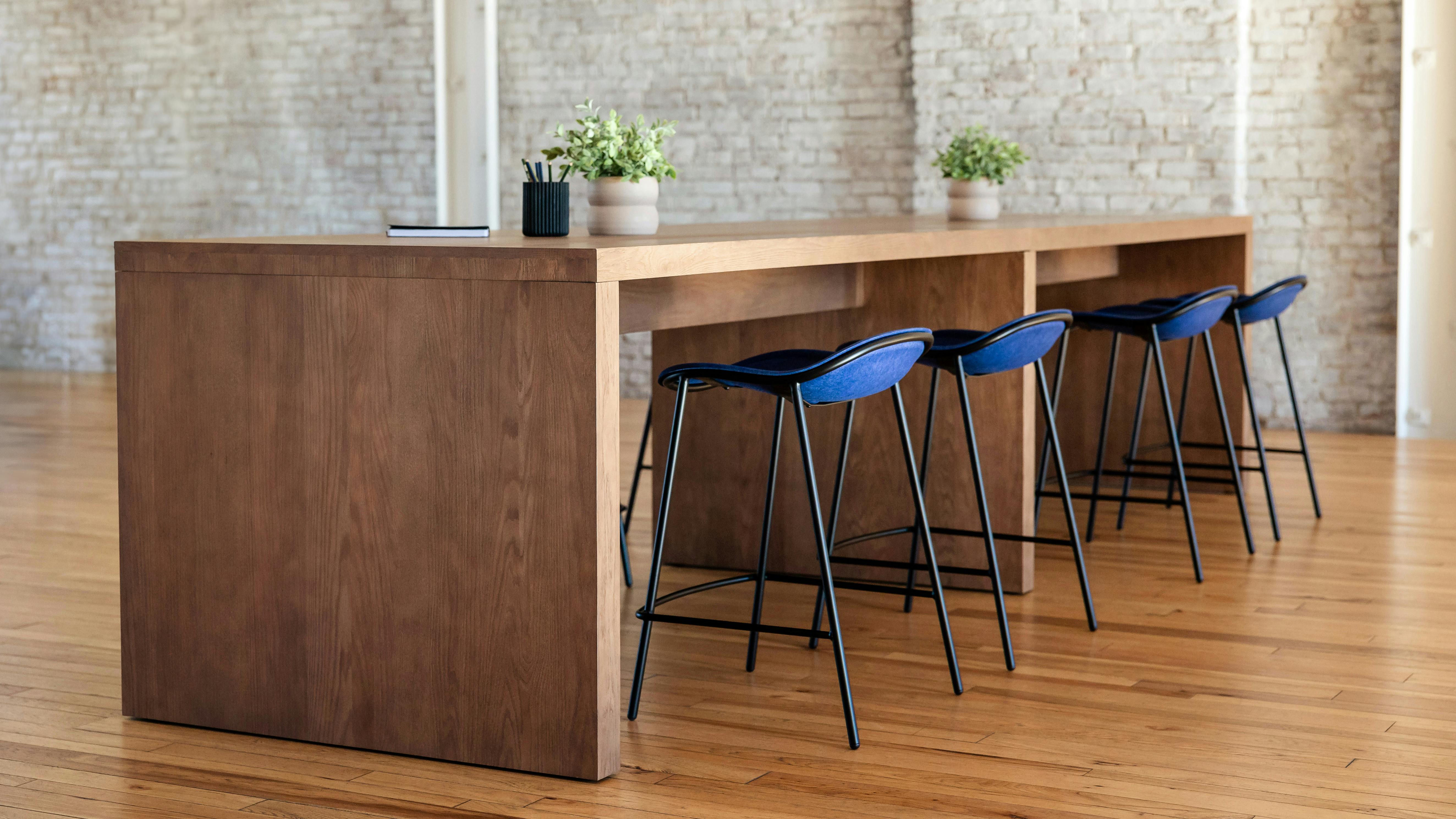 kfi_studios__loci_sustainable_tables