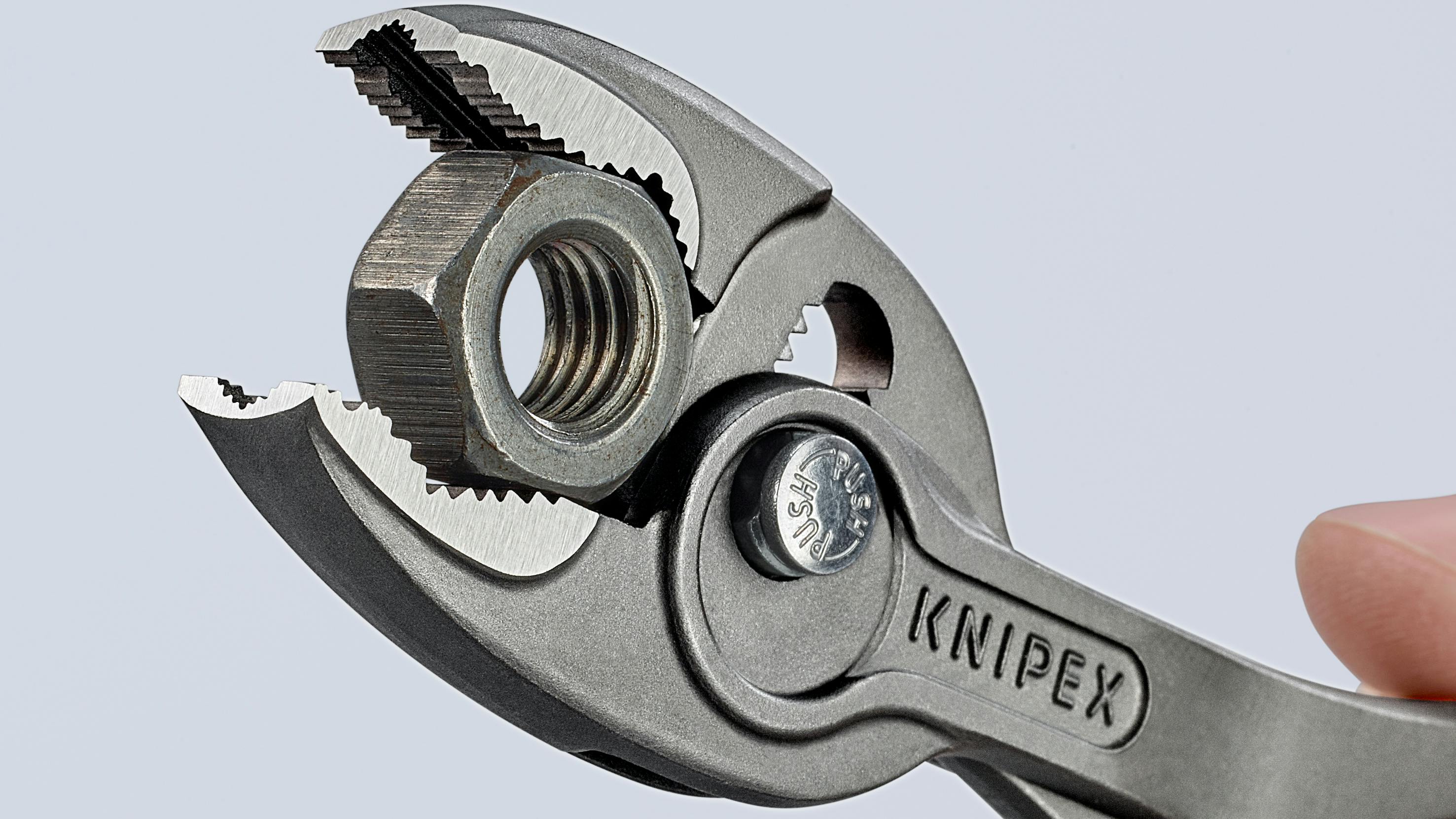 6712c1ca498636584f405096 820120000fa09