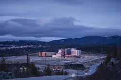 Buried 600 feet beneath the parking lot of Western Memorial Regional Hospital is a closed-loop, vertical geothermal installation that provides 100% of the ground-source geothermal heating for this LEED Silver hospital. Buried 600 feet beneath the parking lot of Western Memorial Regional Hospital is a closed-loop, vertical geothermal installation that provides 100% of the ground-source geothermal heating for this LEED Silver hospital.