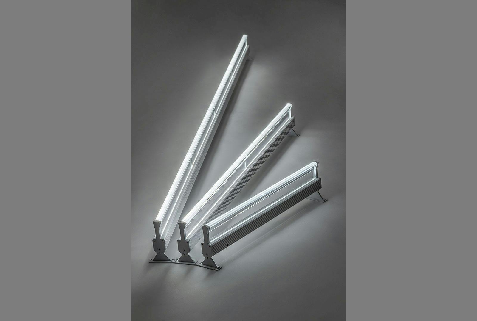 The QuarkStar Edge-X optical element uses planar technology to deliver indirect illumination via light-guide-like functionality, applied in custom Q-Wall LED luminaires recently installed in a museum lighting project. (Photo credit: Image courtesy of QuarkStar.)