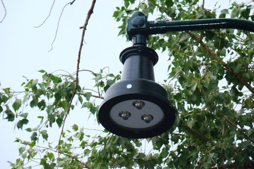 No-fail fixtures? &mdash; The outdoor LED lighting project installed at Santa Fe&rsquo;s Railyard District has continued to perform as expected since its inception 5 years ago, reports retrofit kit provider Crossroads LED. (Photo credit: Image courtesy of Crossroads LED.)