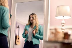 New LED filament lamps from LEDvance use what the company calls TruWave technology to deliver a smoother spectral power distribution (SPD) with less intense blue energy for visual comfort that mimics incandescent lighting. (Photo credit: Image courtesy of LEDvance.) New LED filament lamps from LEDvance use what the company calls TruWave technology to deliver a smoother spectral power distribution (SPD) with less intense blue energy for visual comfort that mimics incandescent lighting. (Photo credit: Image courtesy of LEDvance.)