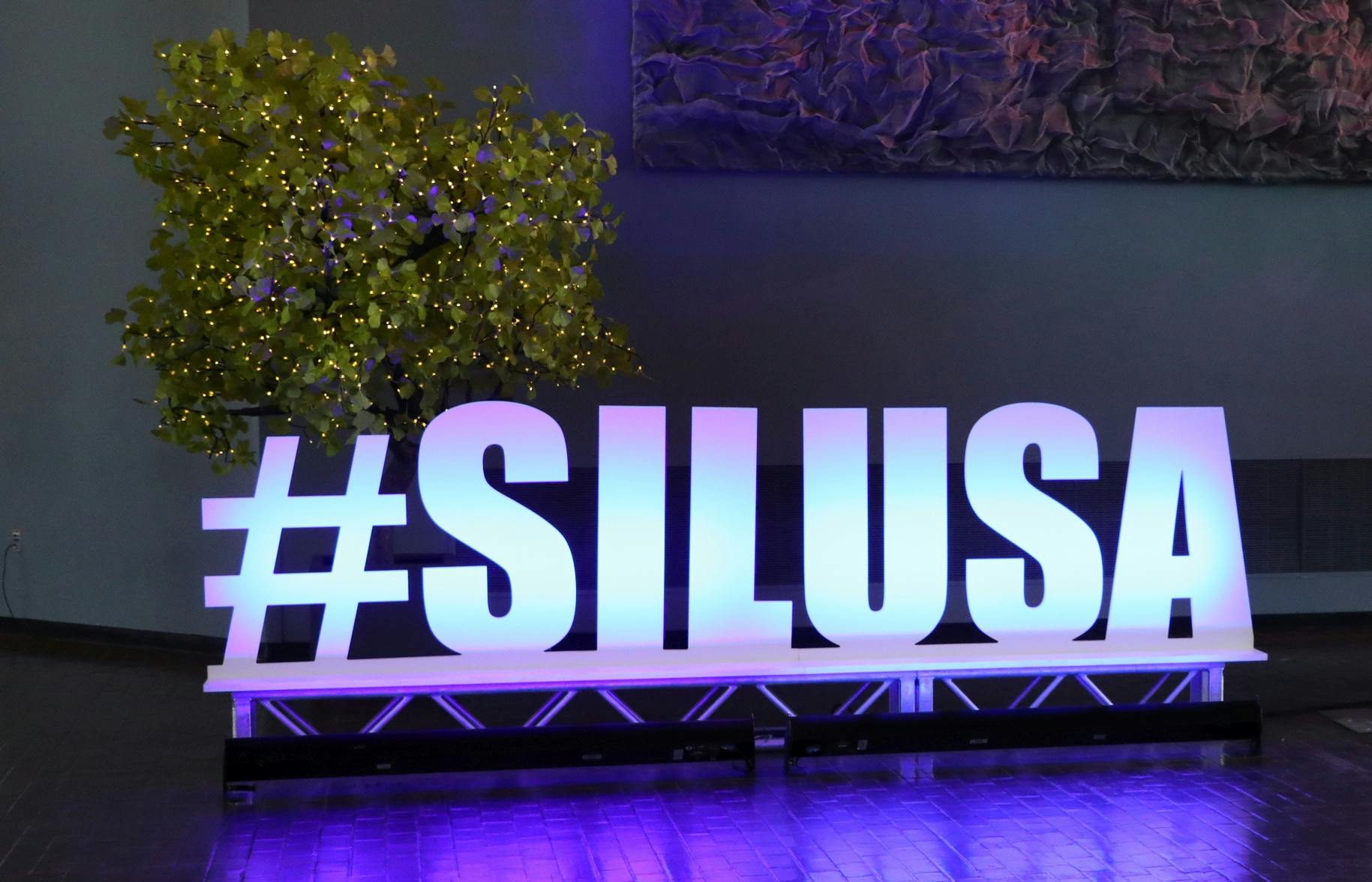 Endeavor Business Media LED & Lighting Network stock image.