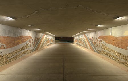 Connected LED lighting dominates SALC, but focus is services