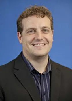 LightFair exhibits send mixed messages on SSL controls (MAGAZINE)