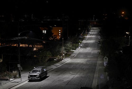 Oakland will upgrade 30,000 street lights with GE LED fixtures