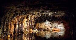 Visitors experience Grottoes in new light with Soraa LED lamps Visitors experience Grottoes in new light with Soraa LED lamps