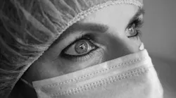 Nurses can spend an inordinate amount of time looking for equipment or medical devices such as ventilators. Asset tracking systems can help. (Photo credit: Image by Heszter via Pixabay; used under free license for commercial or non-commercial purposes.)